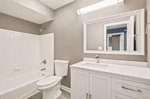3971 S 118th St, Greenfield, WI 53228 - Photo 32