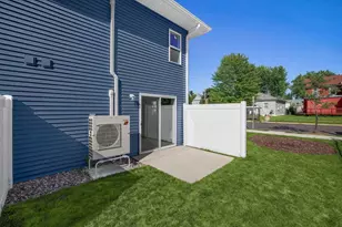 1002 7th St, La Crosse, WI 54601 - Photo 26