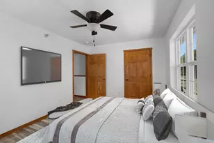 1002 7th St, La Crosse, WI 54601 - Photo 6