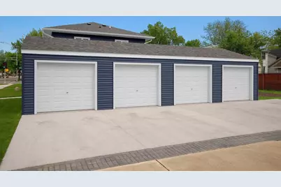 1002  7th St, La Crosse, WI 54601 - Photo 28