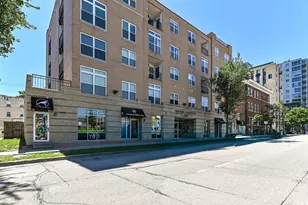 1920 N Farwell Ave, Milwaukee, WI 53202 - Photo 2