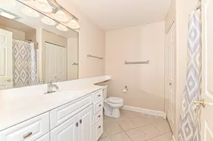 1920 N Farwell Ave, Milwaukee, WI 53202 - Photo 28