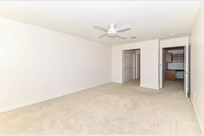 1920 N Farwell Ave #404, Milwaukee, WI 53202 - Photo 20