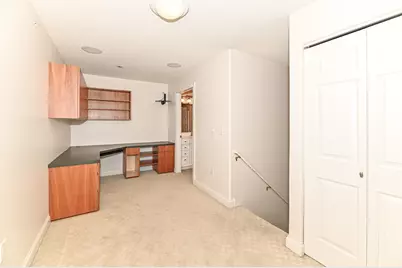 1920 N Farwell Ave #404, Milwaukee, WI 53202 - Photo 18