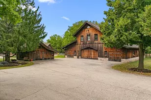 802 S Teut Rd, Burlington, WI 53105 - Photo 40