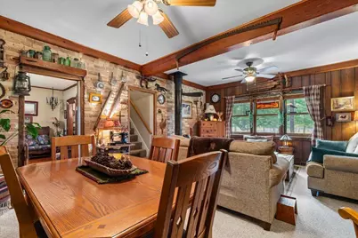 802 S Teut Rd, Burlington, WI 53105 - Photo 18