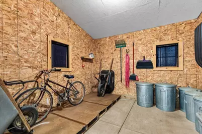 802 S Teut Rd, Burlington, WI 53105 - Photo 54