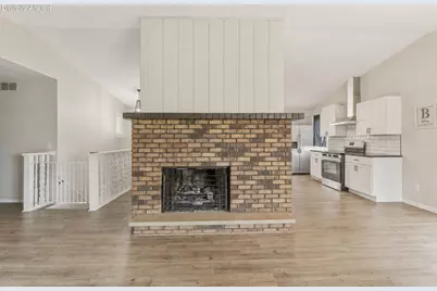 3109  Canterbury Ln, Janesville, WI 53546 - Photo 10