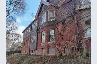 1144 N 33rd St #1150, Milwaukee, WI 53208 - Photo 10