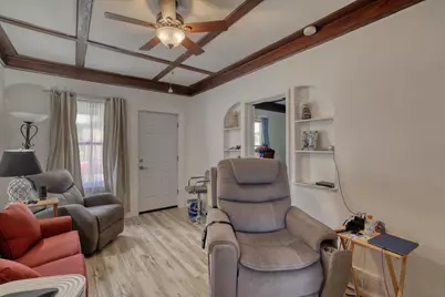 2316 S 84th St, West Allis, WI 53227 - Photo 10
