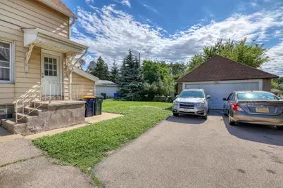 2316 S 84th St, West Allis, WI 53227 - Photo 18