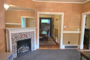 119 14th St, La Crosse, WI 54601 - Photo 2