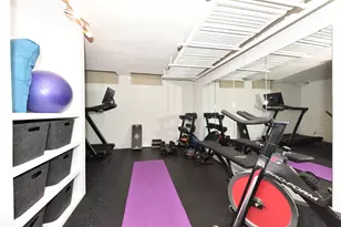 2876 N Grant Blvd, Milwaukee, WI 53210 - Photo 34