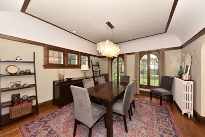 2876 N Grant Blvd, Milwaukee, WI 53210 - Photo 10