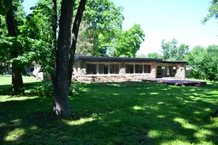13815 W Robin Trail, New Berlin, WI 53151 - Photo 36