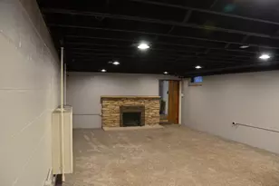 13815 W Robin Trail, New Berlin, WI 53151 - Photo 28