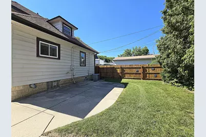 4062 N 40th St, Milwaukee, WI 53216 - Photo 58