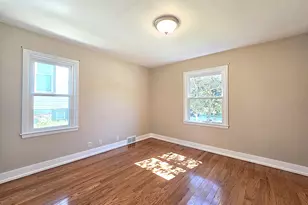 1957 S 82nd St, West Allis, WI 53219 - Photo 18