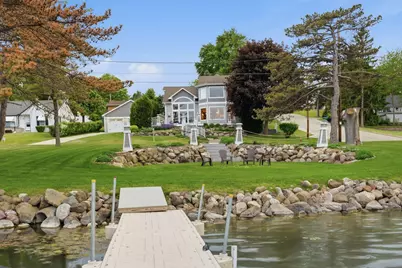405  Lake Dr, Random Lake, WI 53075 - Photo 6