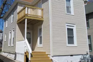 922 Racine St, Racine, WI 53403 - Photo 1