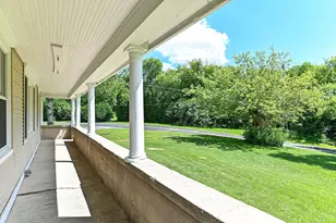 5824 Marsh Rd, Racine, WI 53185 - Photo 6