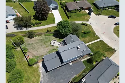 8  Steeplechase Dr, Racine, WI 53402 - Photo 52