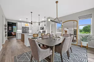 S54W25488 Pebble Brk Ct, Waukesha, WI 53189 - Photo 12