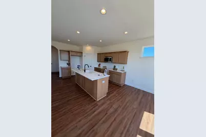505  Golf Dr, Jefferson, WI 53549 - Photo 20