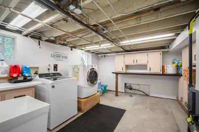 3462 E Cudahy Ave, Cudahy, WI 53110 - Photo 18