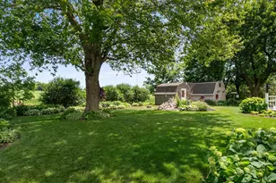 361 N Jackson St, Valders, WI 54245 - Photo 20