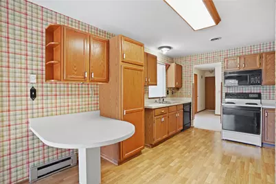 3128  Wood Rd #16, Racine, WI 53406 - Photo 12