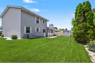 2920  Wildrose Way, Racine, WI 53402 - Photo 40