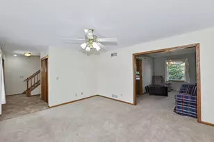 2920 Wildrose Way, Racine, WI 53402 - Photo 8