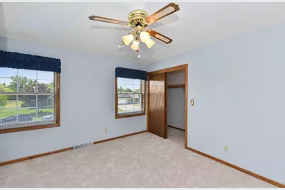 2920  Wildrose Way, Racine, WI 53402 - Photo 28