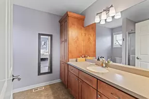 1194 4 Winds Wy, Hartland, WI 53029 - Photo 30