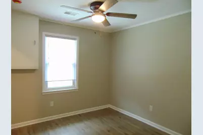 517  Maple St, Mukwonago, WI 53149 - Photo 16