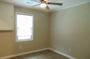 517 Maple St, Mukwonago, WI 53149 - Photo 16