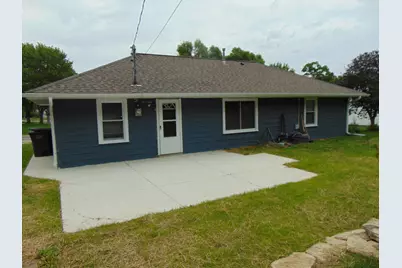 517  Maple St, Mukwonago, WI 53149 - Photo 24