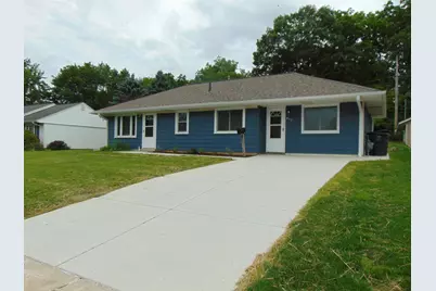 517  Maple St, Mukwonago, WI 53149 - Photo 22