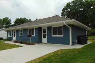 517 Maple St, Mukwonago, WI 53149 - Photo 30