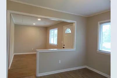 517  Maple St, Mukwonago, WI 53149 - Photo 6