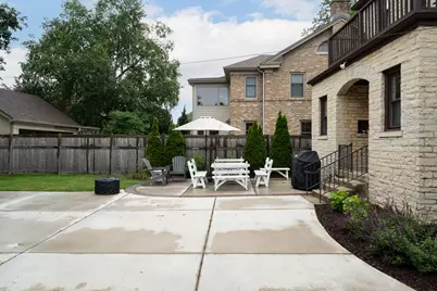 7023  Grand Pkwy, Wauwatosa, WI 53213 - Photo 34