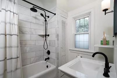 7023  Grand Pkwy, Wauwatosa, WI 53213 - Photo 26