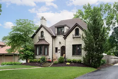 7023  Grand Pkwy, Wauwatosa, WI 53213 - Photo 2