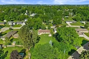 W238N6498 Elmwood Ave, Sussex, WI 53089 - Photo 30