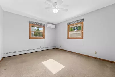 W238N6498  Elmwood Ave, Sussex, WI 53089 - Photo 14