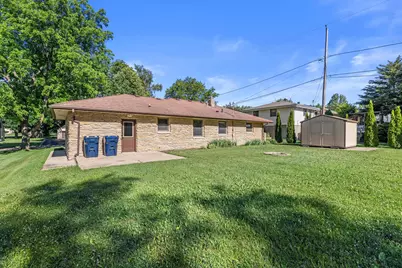 W238N6498  Elmwood Ave, Sussex, WI 53089 - Photo 22