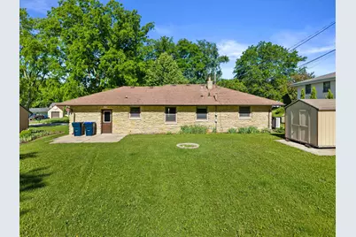 W238N6498  Elmwood Ave, Sussex, WI 53089 - Photo 24