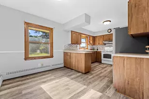W238N6498 Elmwood Ave, Sussex, WI 53089 - Photo 8