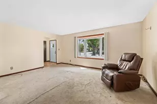 3490 E Van Beck Ave, Saint Francis, WI 53235 - Photo 10